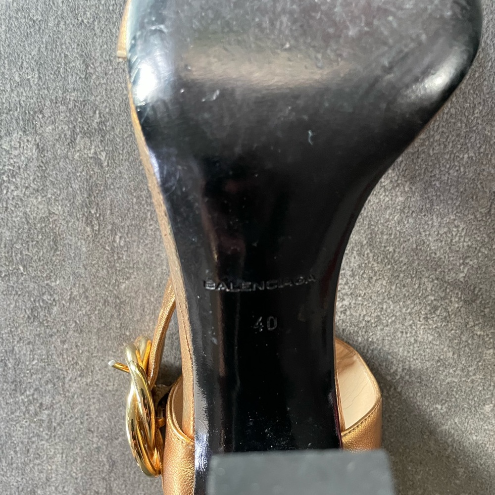 Balenciaga gold High heel Sandal in size 40 - Picture 4 of 10